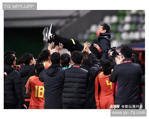 中国足球球星频繁失误引发球迷吐槽:到底谁能扛起振兴中国足球的大旗 中国足球球星频繁失误引发球迷吐槽:到底谁能扛起振兴中国足球的大旗